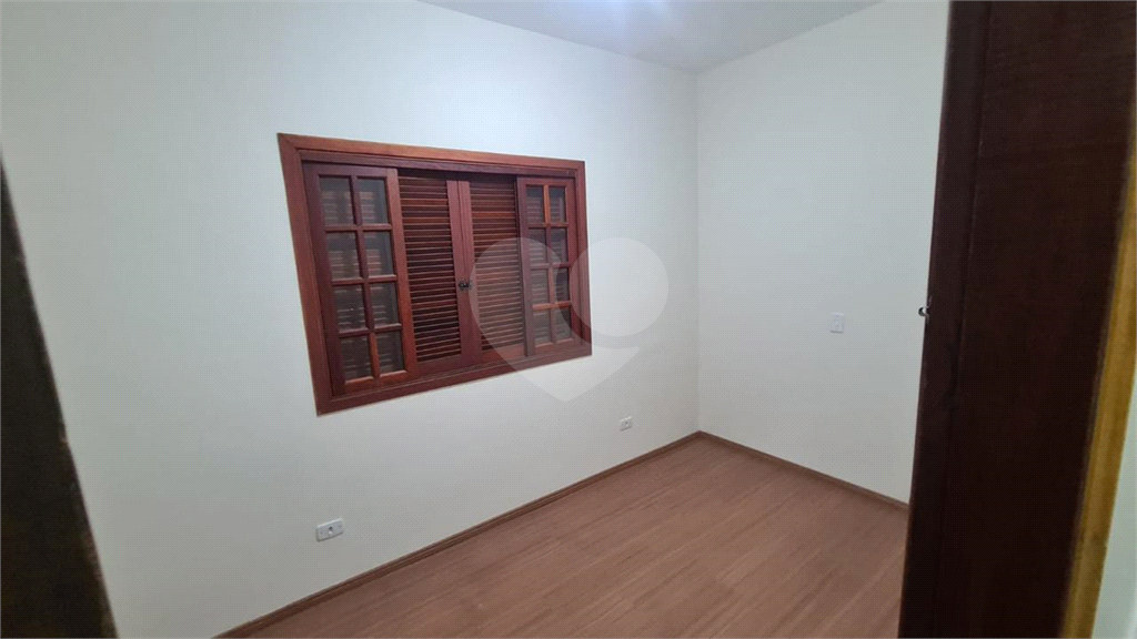 Casa com 3 quartos, 2 banheiros e duas vagas à venda no Vila Sonia a 300m do Parque Chácara do Joquey