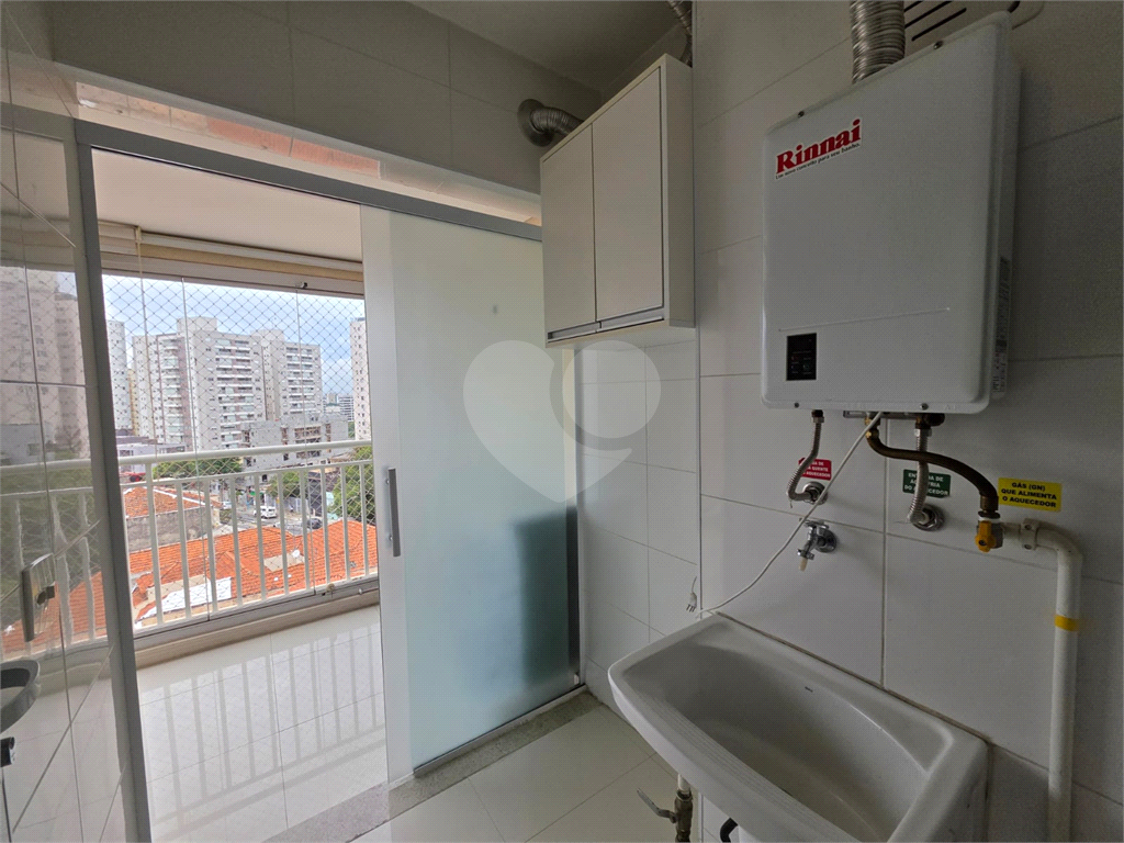 APARTAMENTO em CASA VERDE