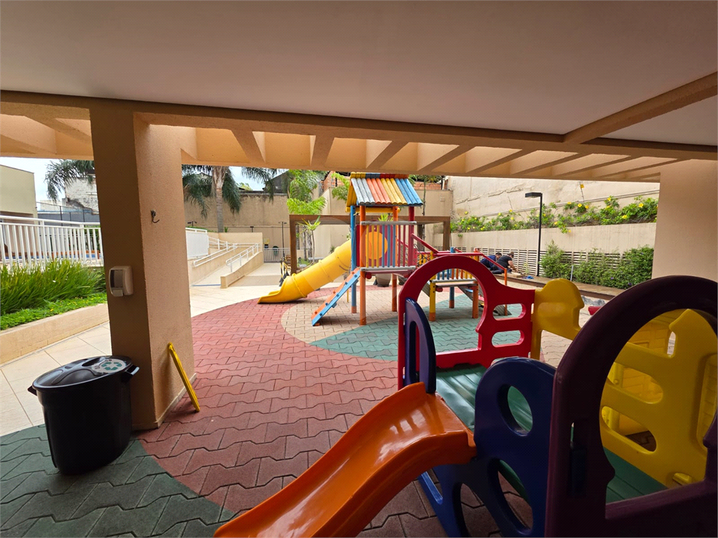 APARTAMENTO em CASA VERDE