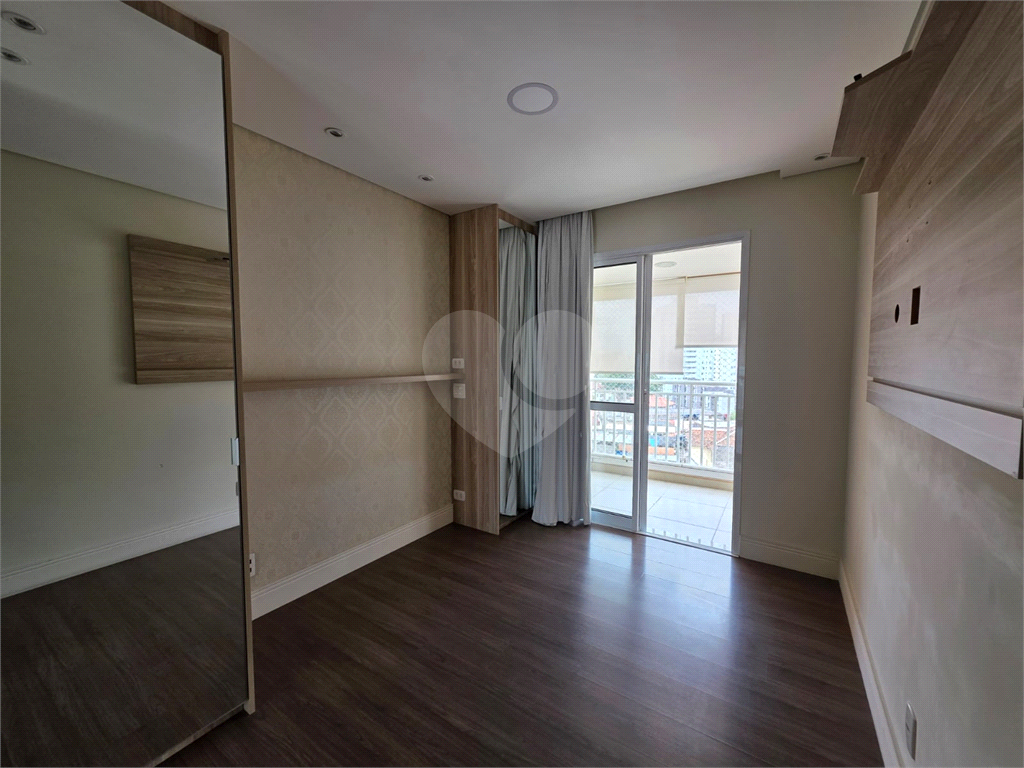 APARTAMENTO em CASA VERDE