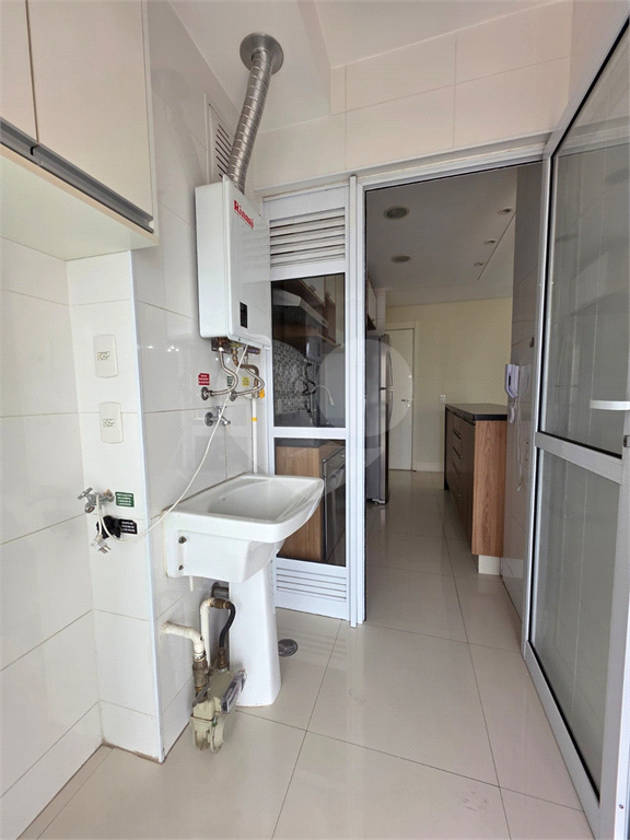 APARTAMENTO em CASA VERDE