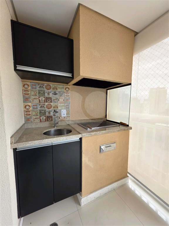 APARTAMENTO em CASA VERDE