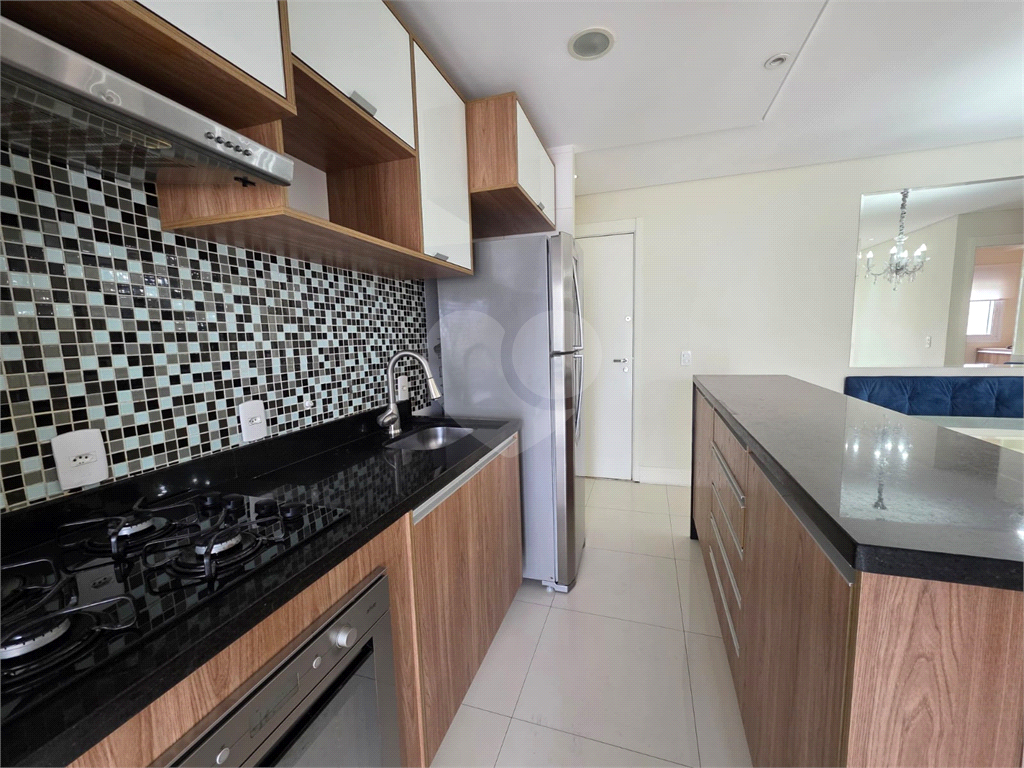 APARTAMENTO em CASA VERDE