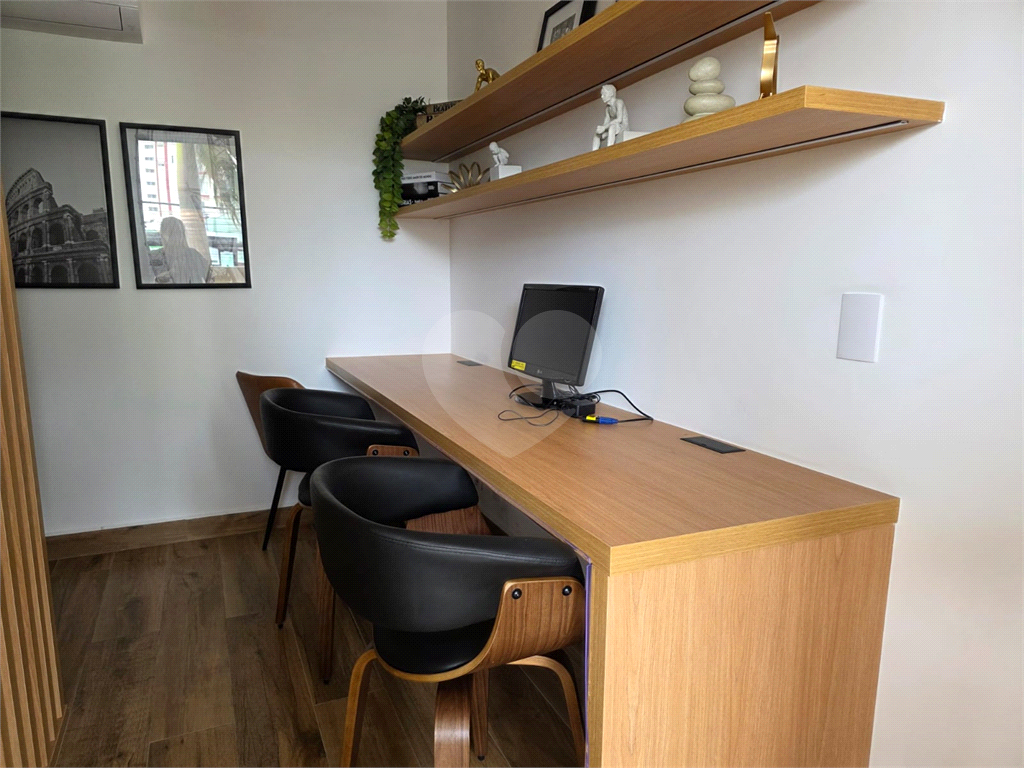 APARTAMENTO em CASA VERDE