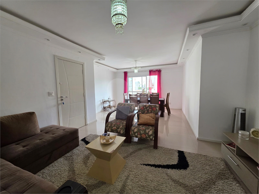 APARTAMENTO em SANTANA