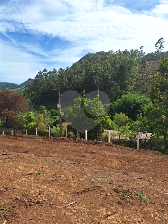 Lotes com 800m2 cada á venda em Joanópolis