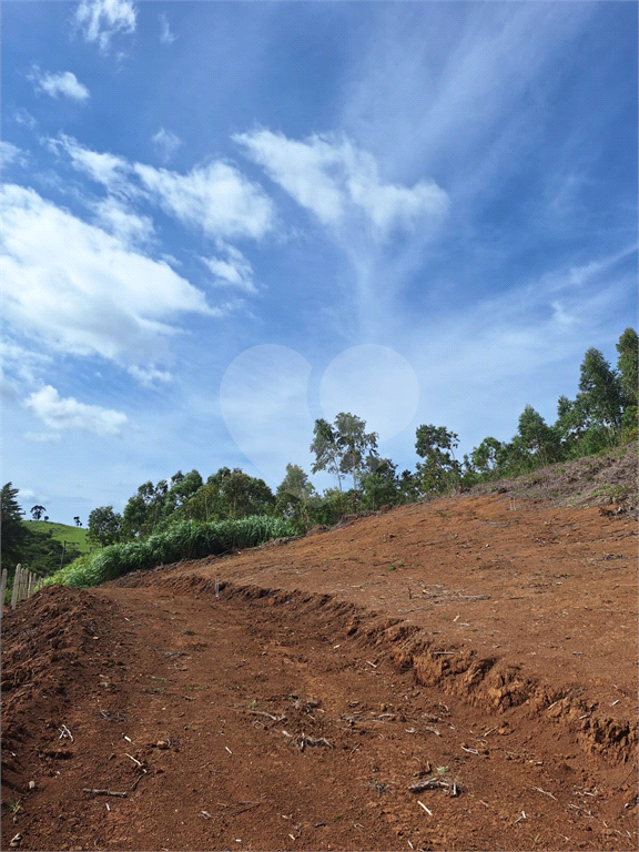 Lotes com 800m2 cada á venda em Joanópolis
