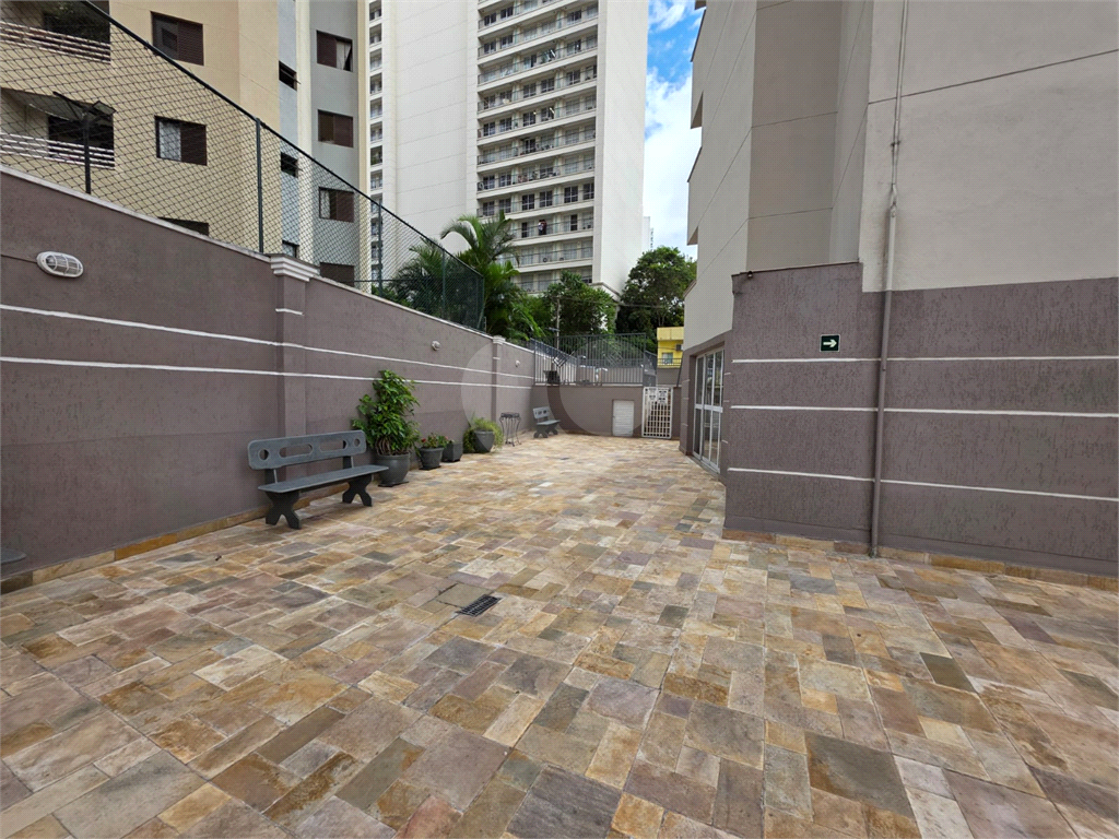 APARTAMENTO em SANTANA