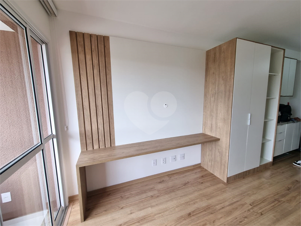 Apartamento, 1 quarto, 26 m² - Foto 2