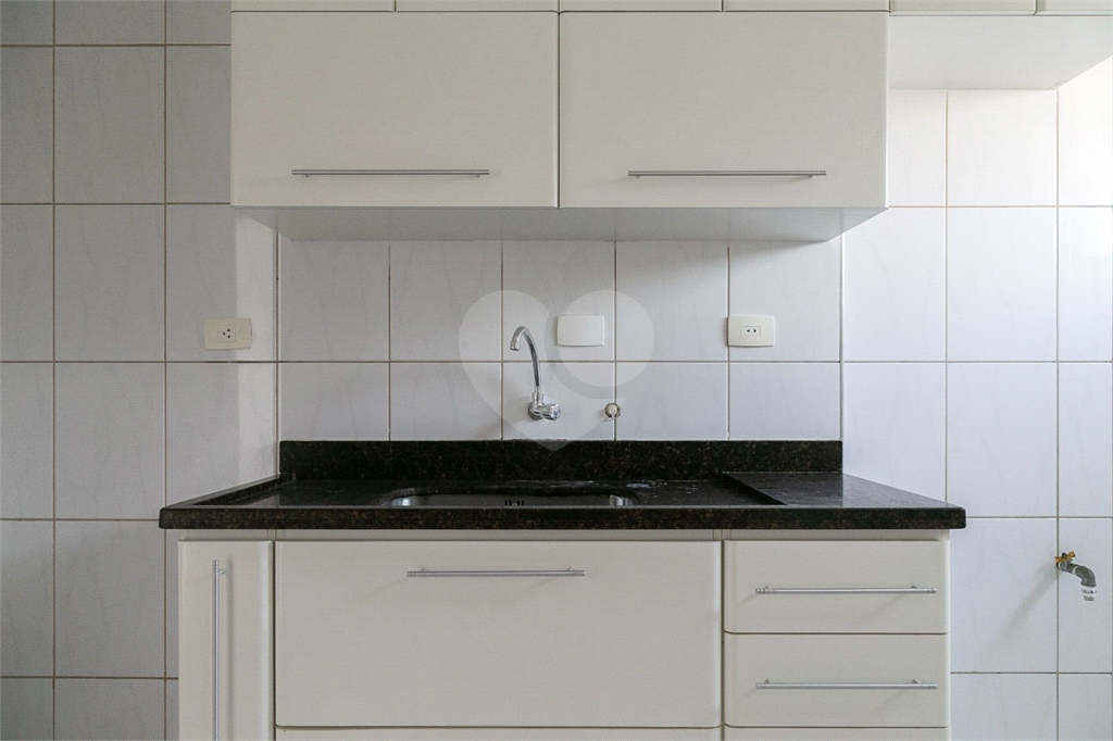 APARTAMENTO em CAMBUCI