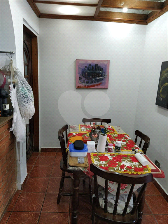 Casa - Vila Brasilândia - 3 Quartos - 1 Vaga - Venda / Compra