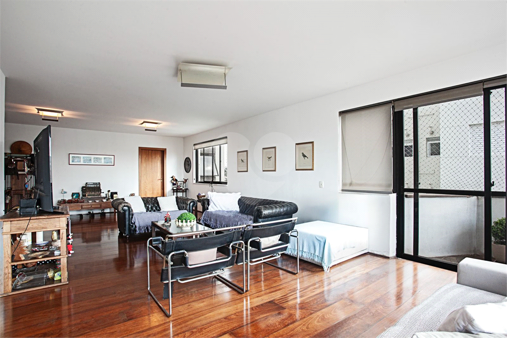 Apartamento, 4 quartos, 200 m² - Foto 2