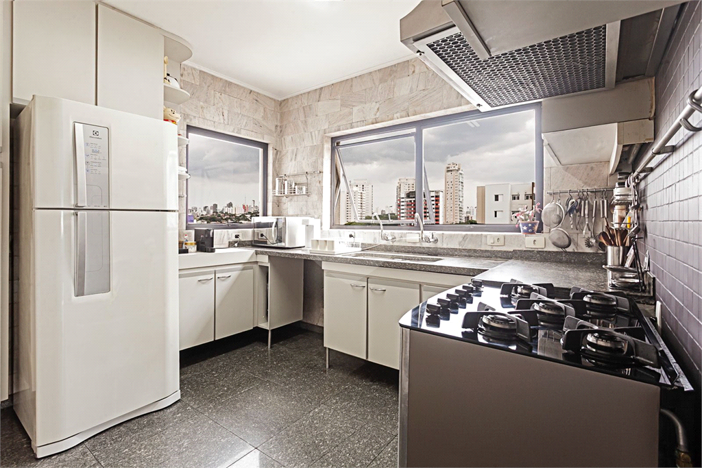 Apartamento, 4 quartos, 200 m² - Foto 23