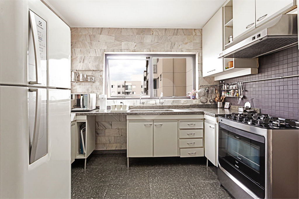 Apartamento, 4 quartos, 200 m² - Foto 22