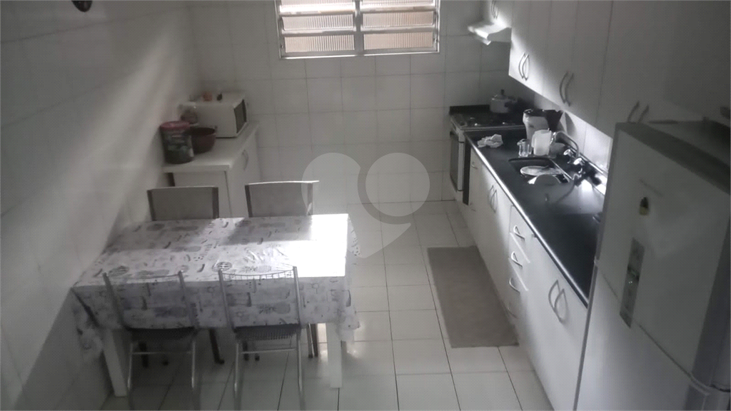 Imóvel para venda com três dormitórios !