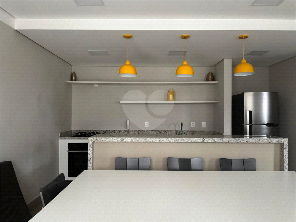 APARTAMENTO em CASA VERDE