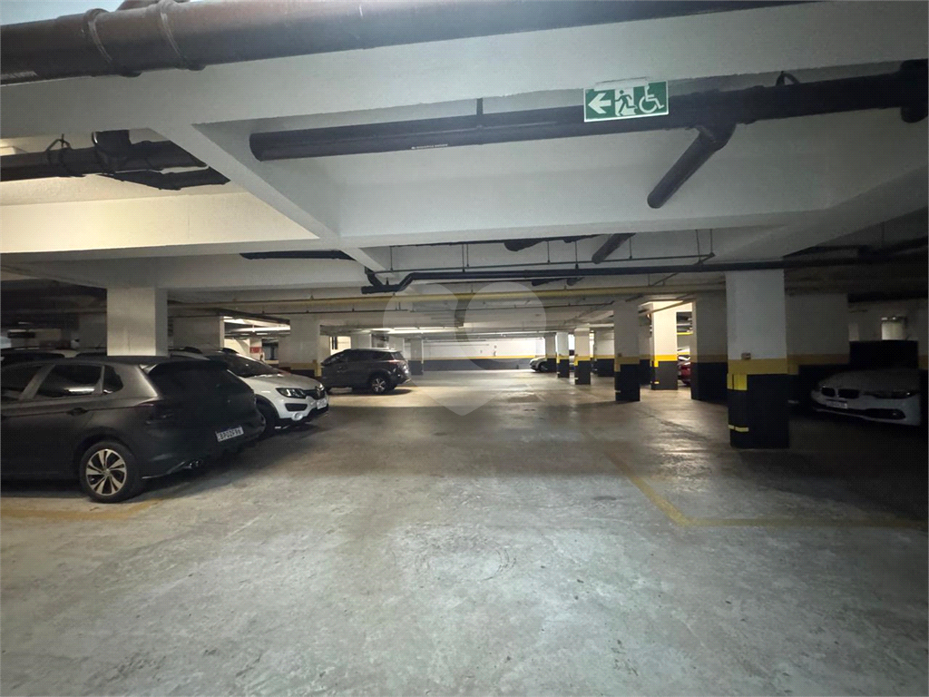 APARTAMENTO em CASA VERDE