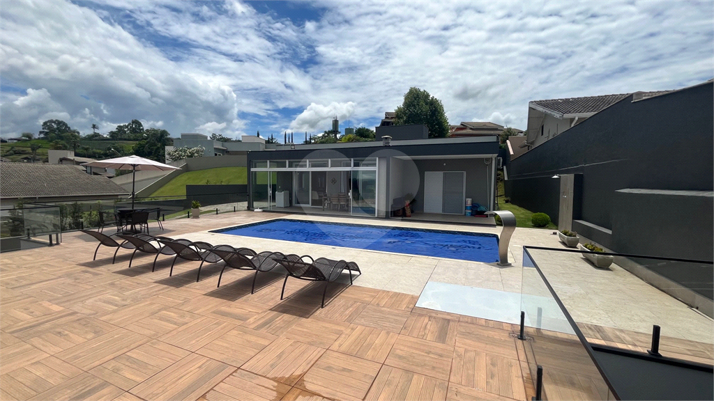 Casa, 5 quartos, 360 m² - Foto 1