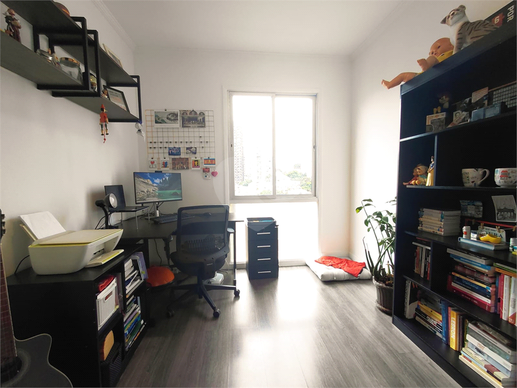 Imóvel de 112m² sala de estar de 2 ambientes, 3 quartos 1 vaga de garagem Perdizes.