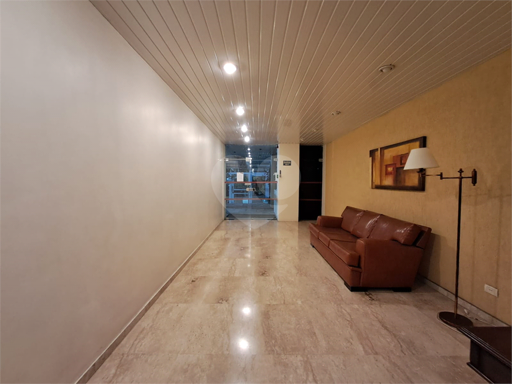 Imóvel de 112m² sala de estar de 2 ambientes, 3 quartos 1 vaga de garagem Perdizes.