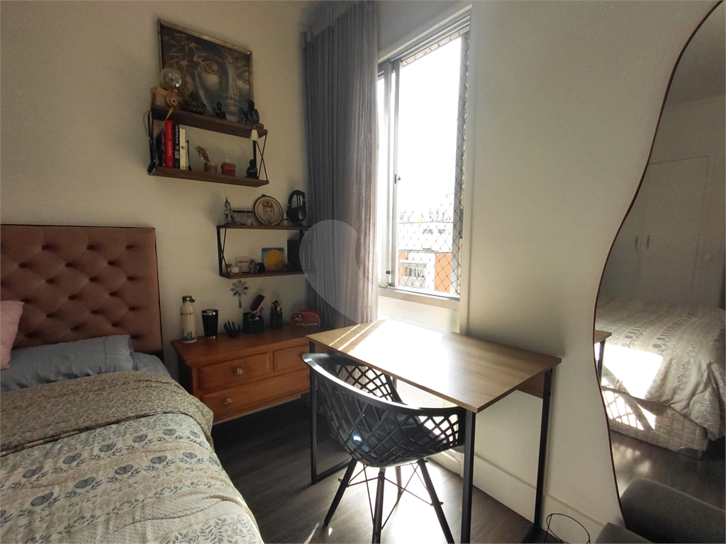 Imóvel de 112m² sala de estar de 2 ambientes, 3 quartos 1 vaga de garagem Perdizes.