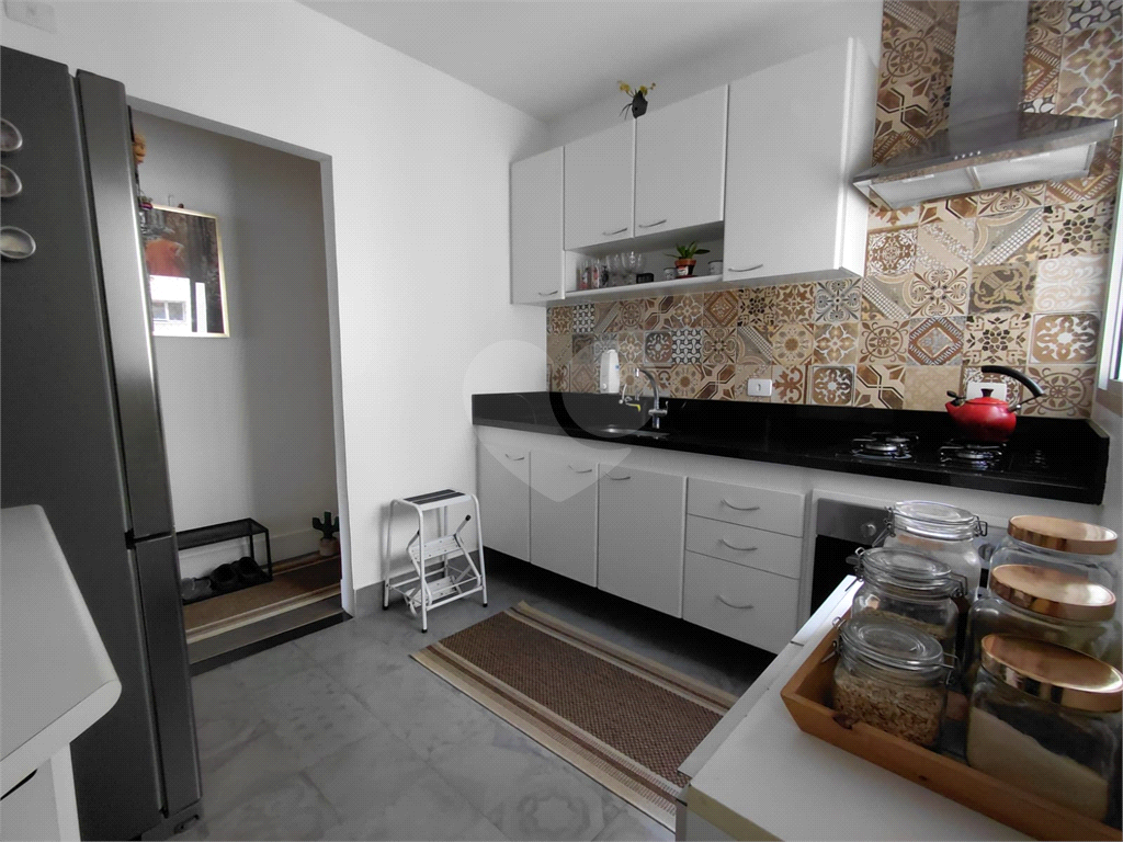 Imóvel de 112m² sala de estar de 2 ambientes, 3 quartos 1 vaga de garagem Perdizes.