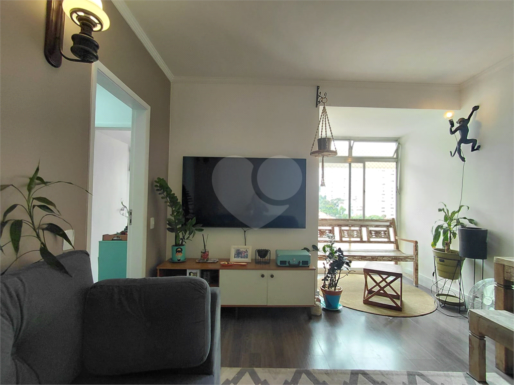 Imóvel de 112m² sala de estar de 2 ambientes, 3 quartos 1 vaga de garagem Perdizes.