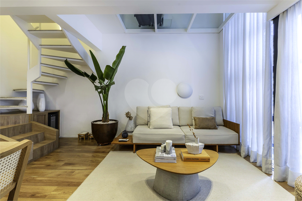 Apartamento dúplex com 45 m²para Venda , 1 suíte, 1 vaga no Itaim-São Paulo-SP