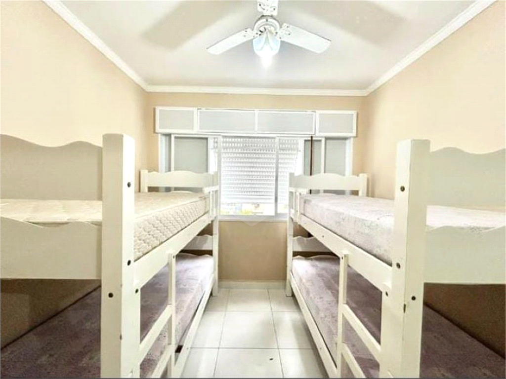 Apartamento à venda em São Vicente, Litoral Sul de SP, a 50 metros da Praia de Itararé e Praia dos Milionários