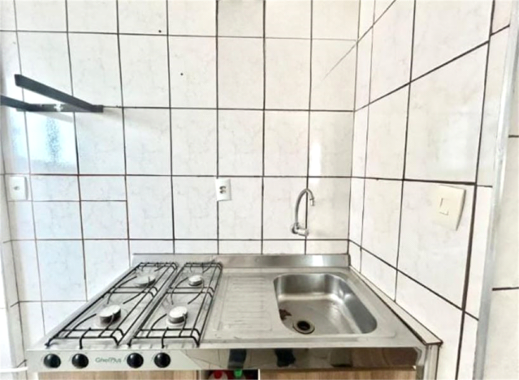 Apartamento à venda em São Vicente, Litoral Sul de SP, a meia quadra da Praia de Itararé