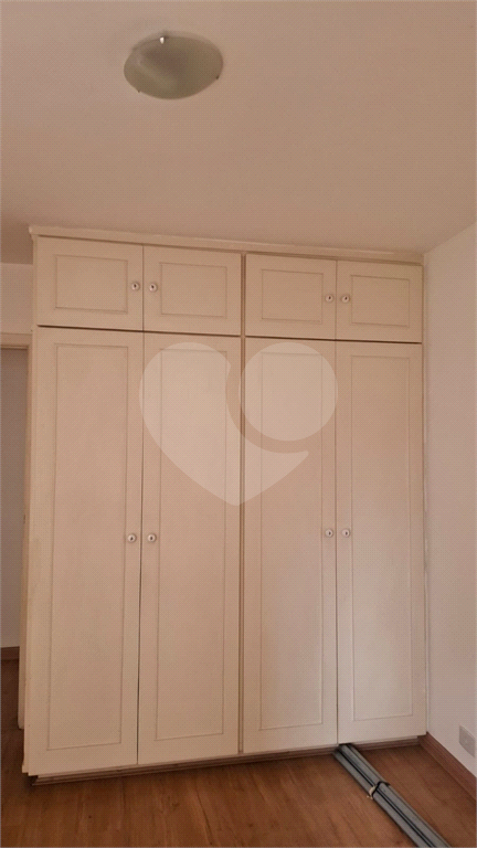 APARTAMENTO em ITAIM BIBI