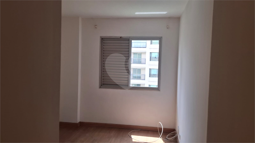 APARTAMENTO em ITAIM BIBI