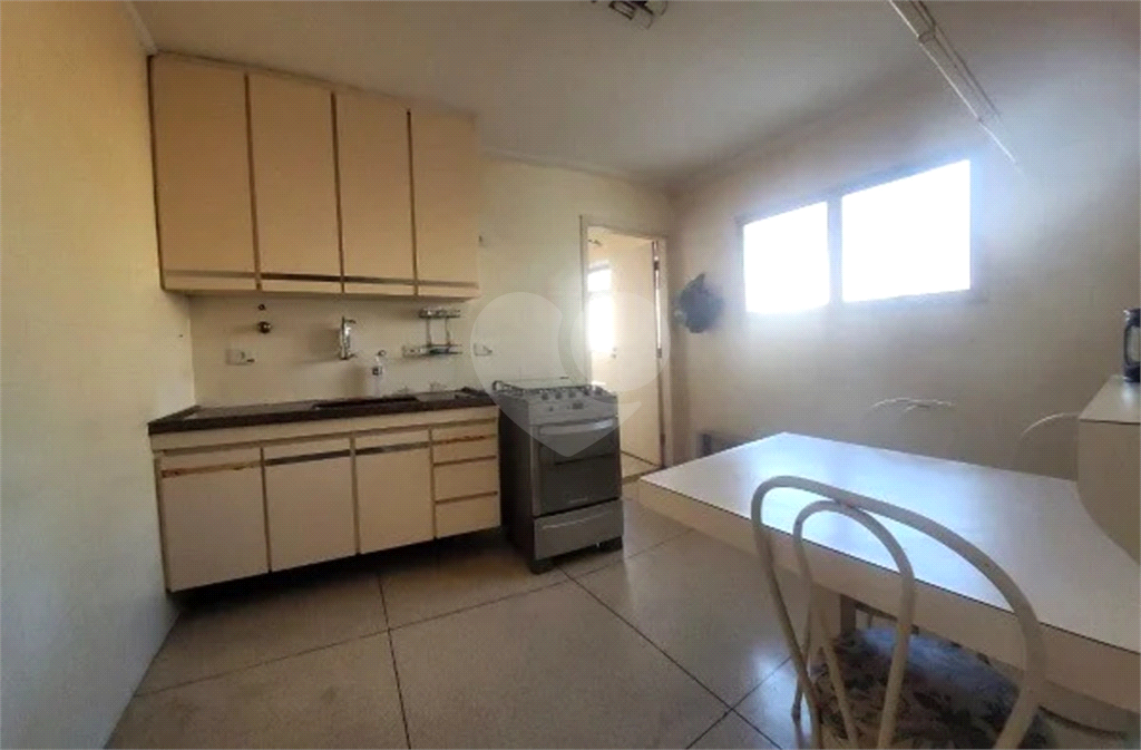 APARTAMENTO em ITAIM BIBI