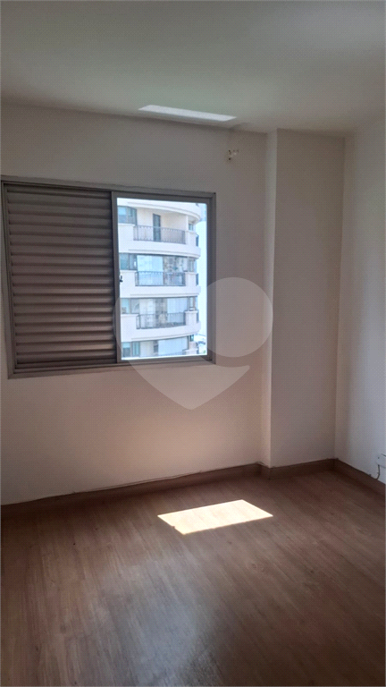 APARTAMENTO em ITAIM BIBI