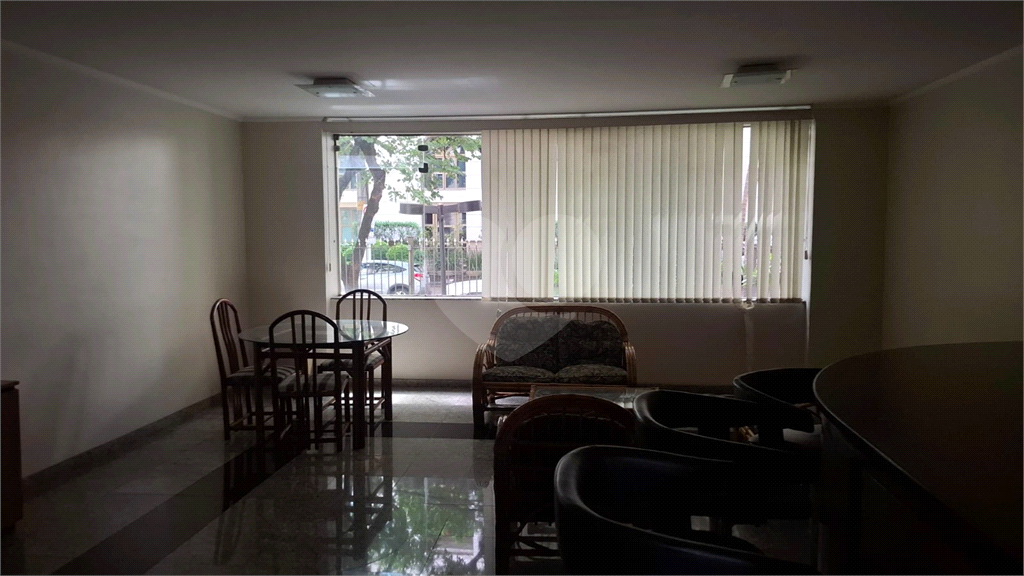 APARTAMENTO em ITAIM BIBI