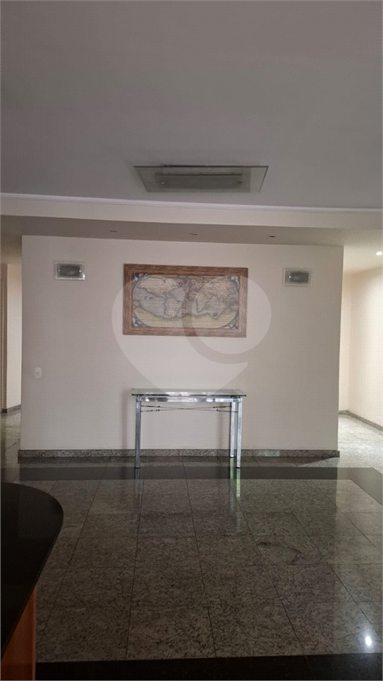 APARTAMENTO em ITAIM BIBI