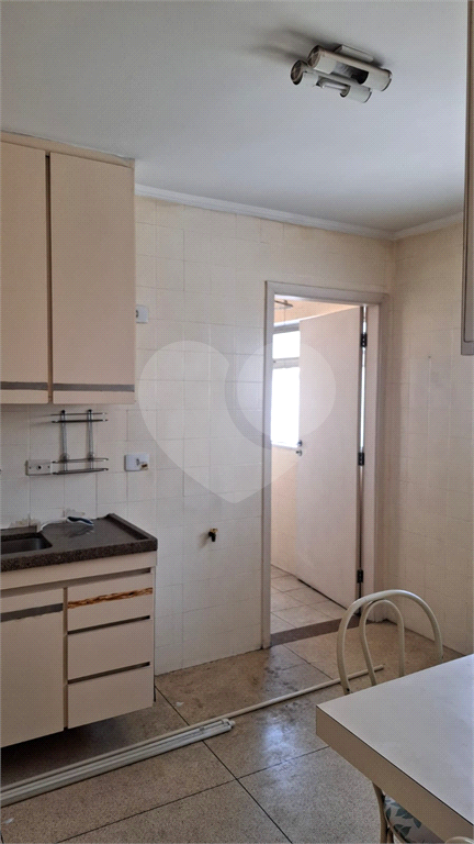 APARTAMENTO em ITAIM BIBI