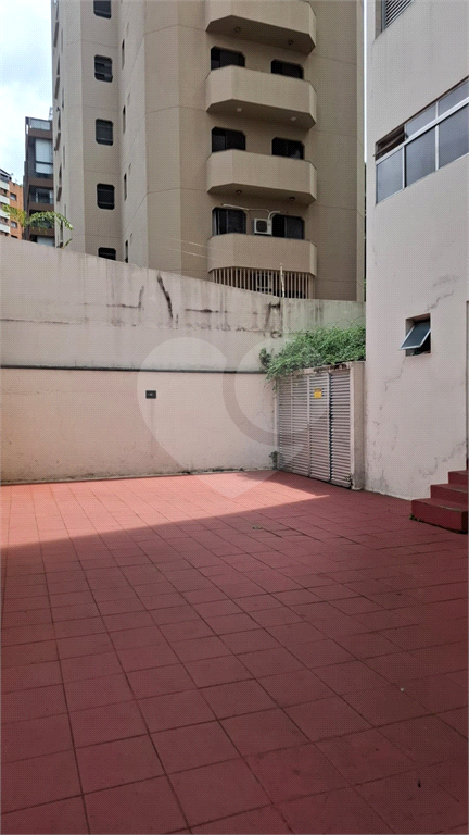 APARTAMENTO em ITAIM BIBI