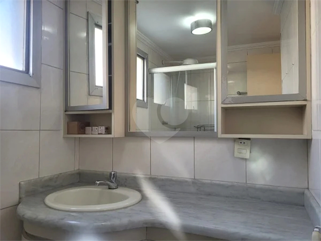 APARTAMENTO em ITAIM BIBI