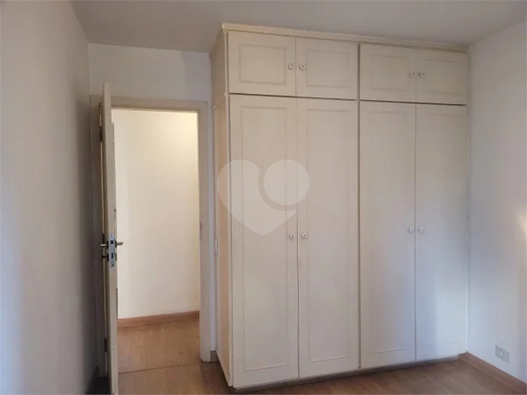 APARTAMENTO em ITAIM BIBI