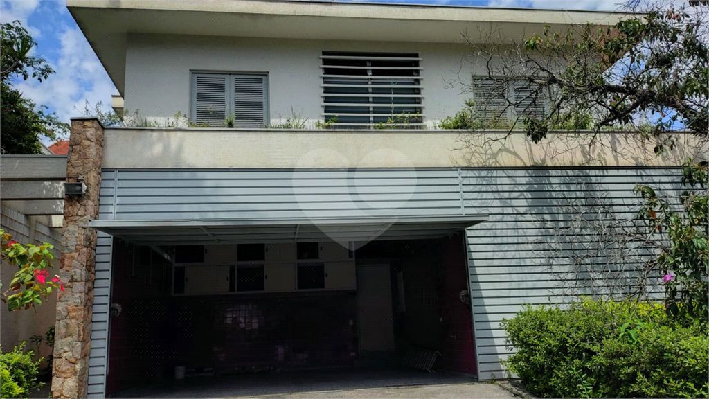 SOBRADO CONDOMÍNIO FECHADO 4 SUÍTES 4 VAGAS A VENDA NO BUTANTÃ VENDER