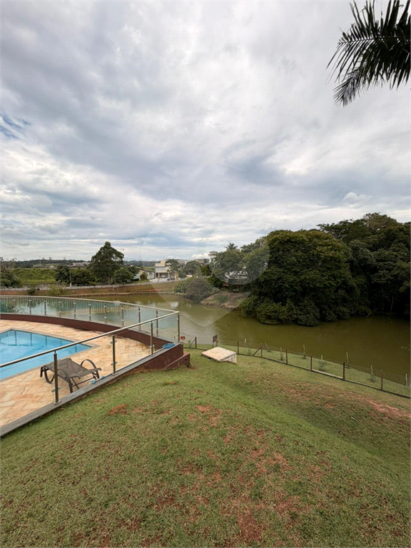 Lote de 600 metros no condomínio Monterey Ville - Mogi das Cruzes 