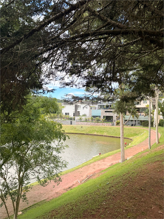 Lote de 600 metros no condomínio Monterey Ville - Mogi das Cruzes 