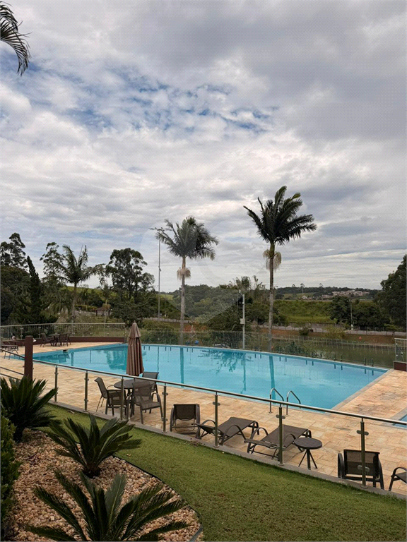 Lote de 600 metros no condomínio Monterey Ville - Mogi das Cruzes 