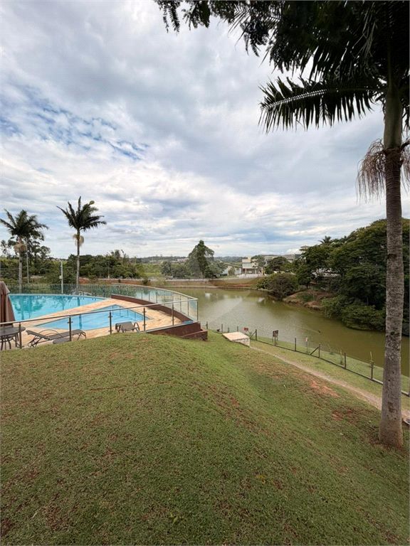 Lote de 600 metros no condomínio Monterey Ville - Mogi das Cruzes 