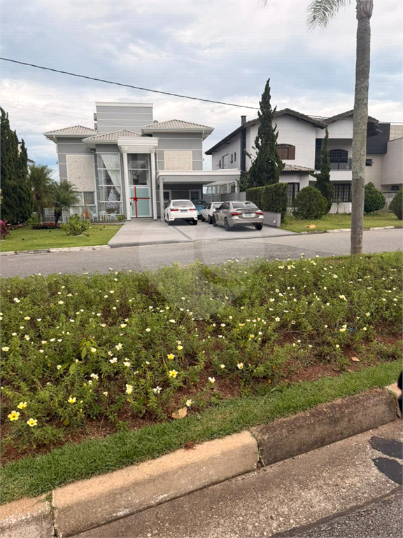 Lote de 600 metros no condomínio Monterey Ville - Mogi das Cruzes 