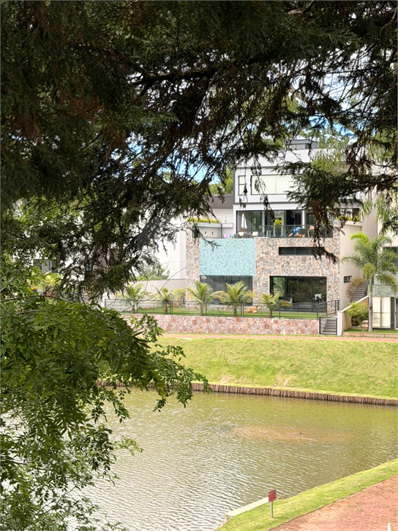 Lote de 600 metros no condomínio Monterey Ville - Mogi das Cruzes 