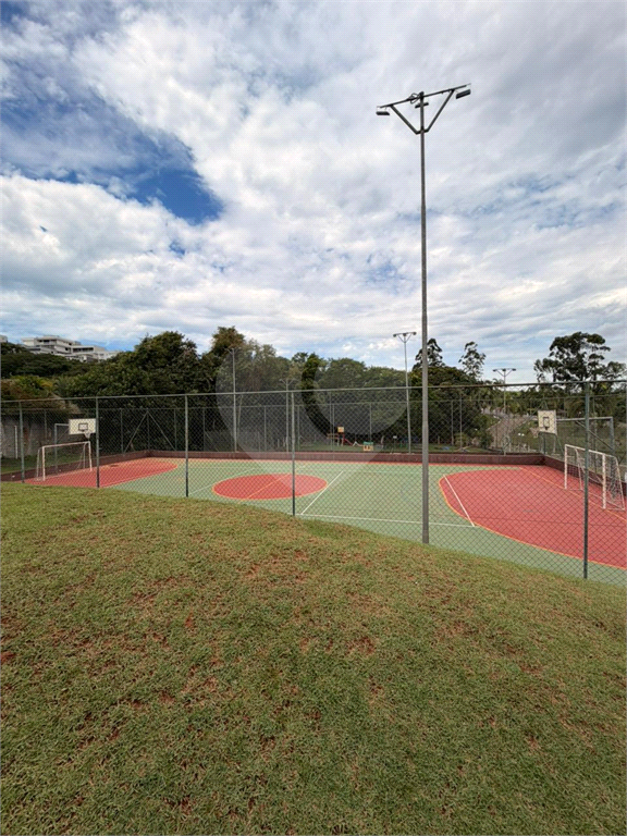 Lote de 600 metros no condomínio Monterey Ville - Mogi das Cruzes 