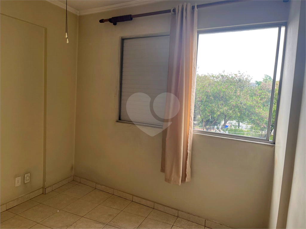 Apartamento 2 Dormitórios com Suíte, Vaga e Elevador – Ótima Localização