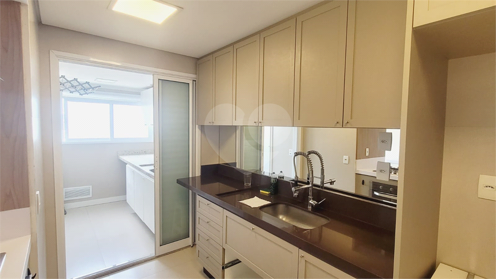 APARTAMENTO em BARRA FUNDA